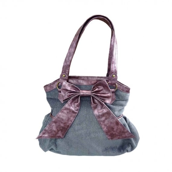 handbag with bow