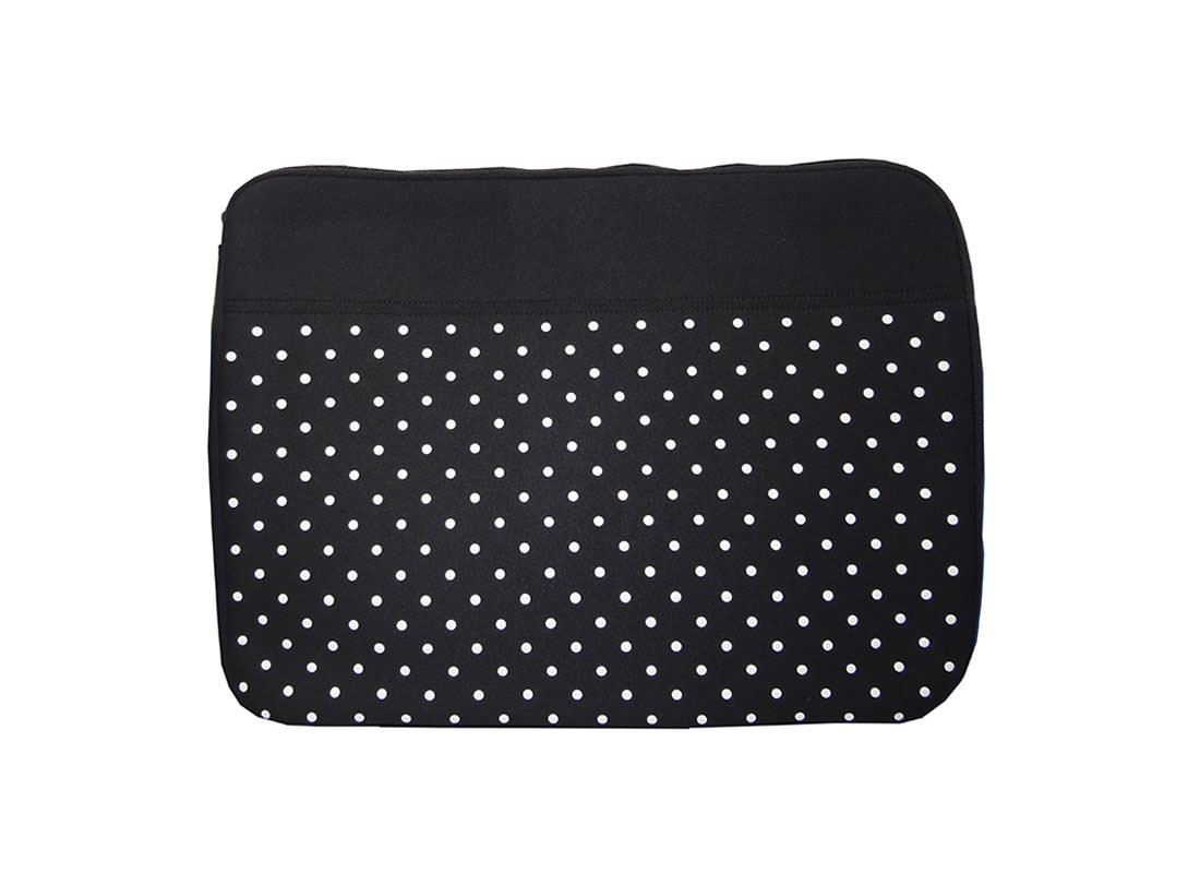 17 laptop sleeve with dot printing