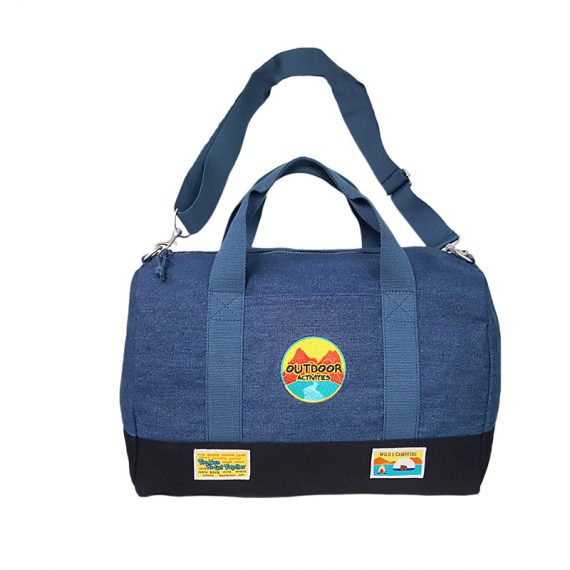 Outdoor duffel in blue & back