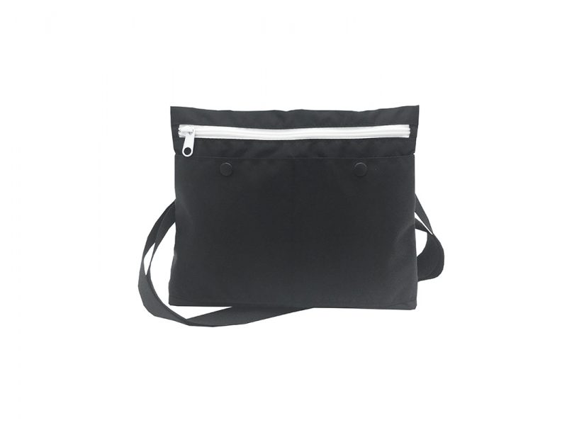 simple black shoulder bag front